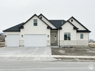 For Sale $674,900 • Co-Listing Agent