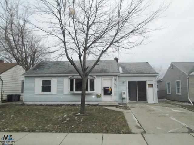 26608 Kathy St, Roseville, MI 48066 - photo 1