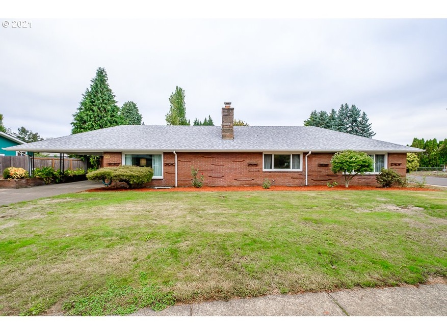 356 NE 10th Ave, Canby, OR 97013 - photo 1