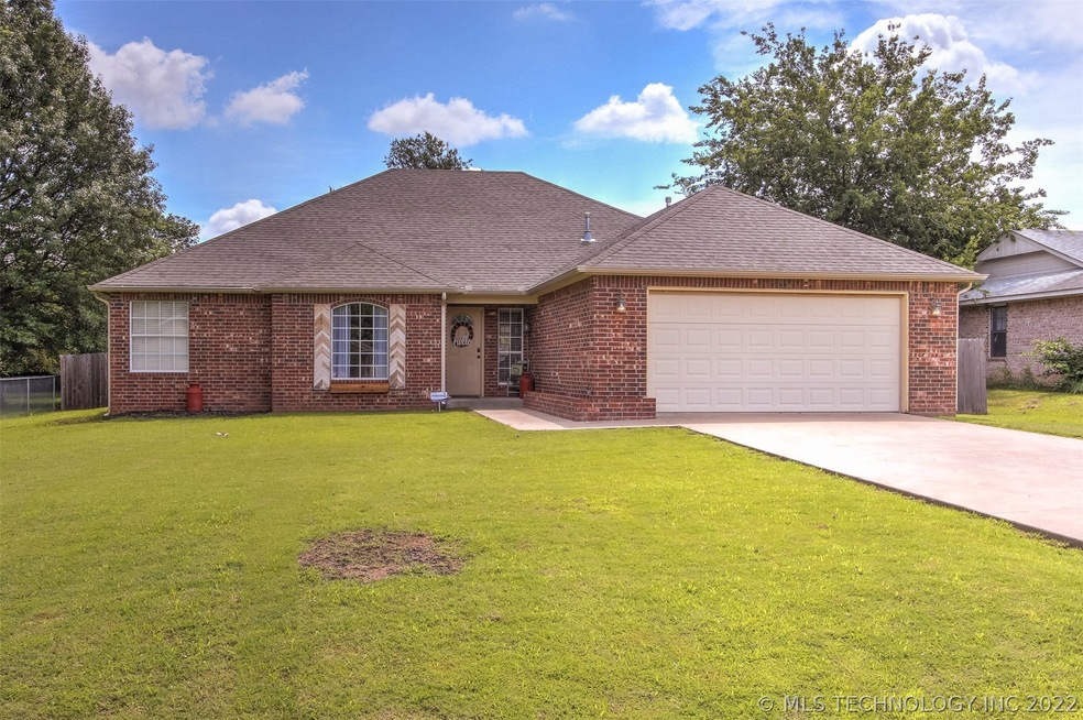 3513 S 215th East Ave, Broken Arrow, OK 74014 - photo 1