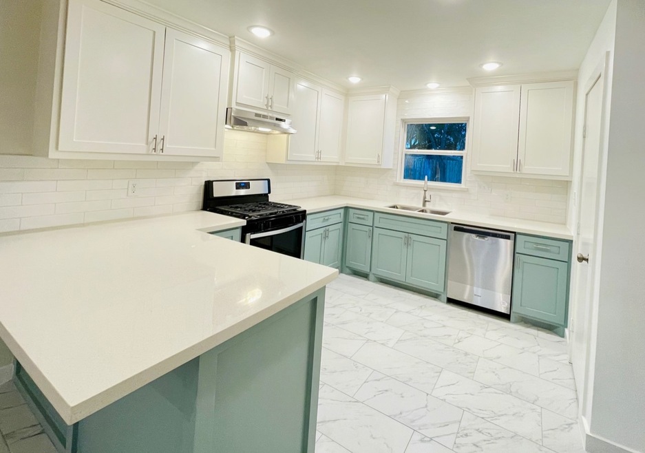 5418 De Milo Dr, Houston, TX 77092 - photo 1