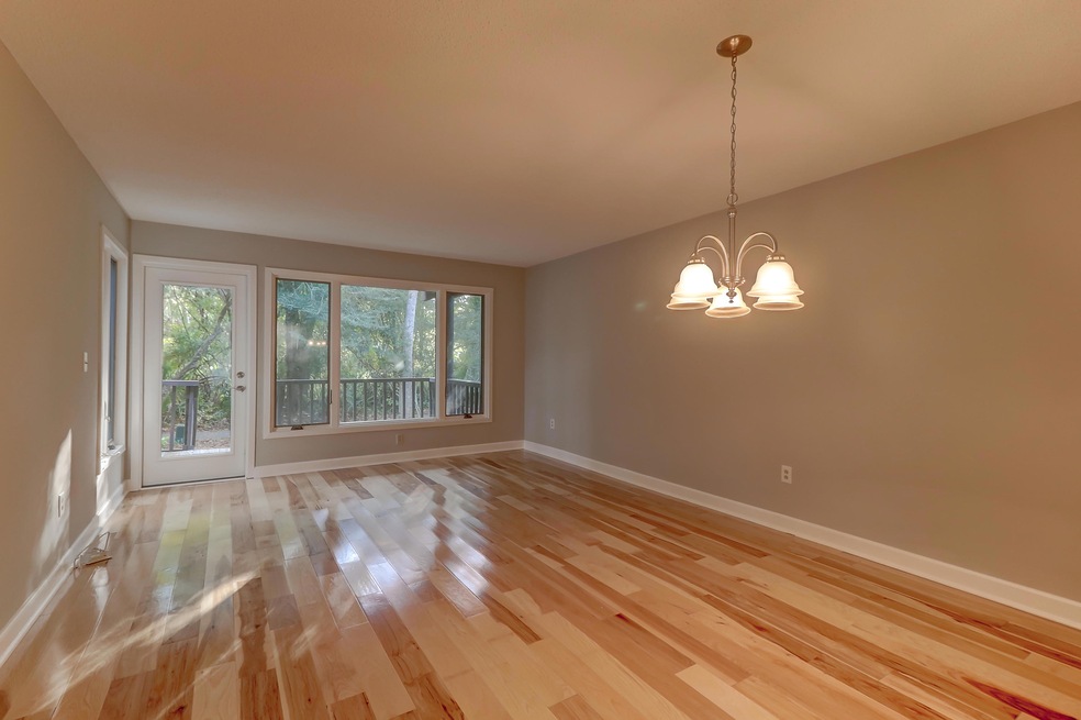 living Dining -All new floors and Paint