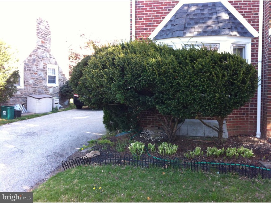 110 E Marshall Rd, Lansdowne, PA 19050 - photo 1