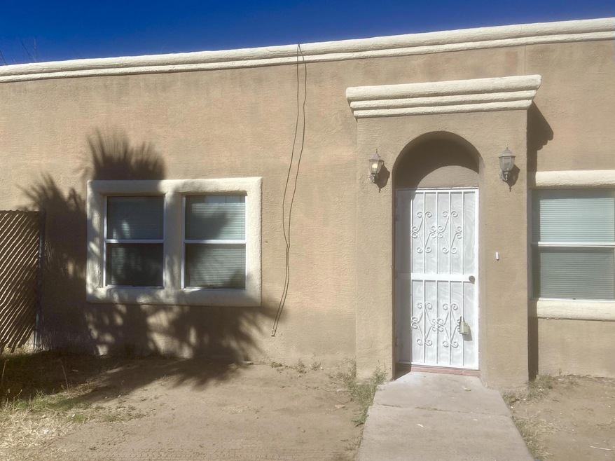 601 Lomaland Dr unit B, El Paso, TX 79907 - photo 1