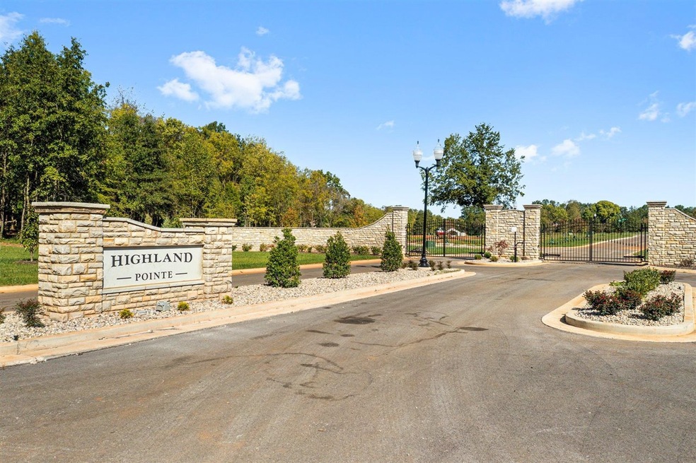 1536 Cabell Dr unit Lot 12 Highland Poin, Bowling Green, KY 42104 - photo 1