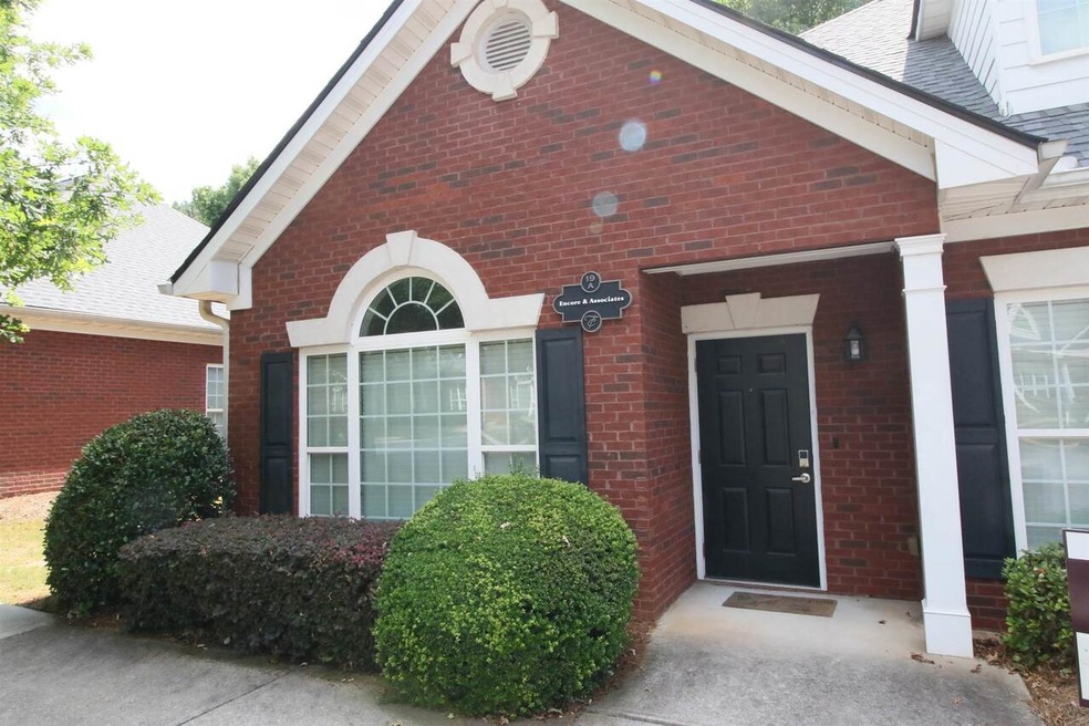 W Main St W unit 19A, Snellville, GA 30078 - photo 1