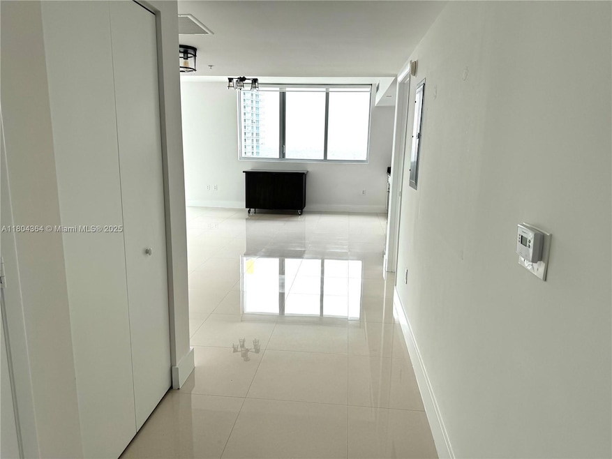 Mint at Riverfront unit 1605, Miami, FL 33130 - photo 1
