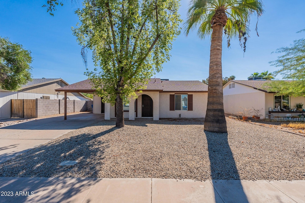 2261 W Osage Ave, Mesa, AZ 85202 - photo 1