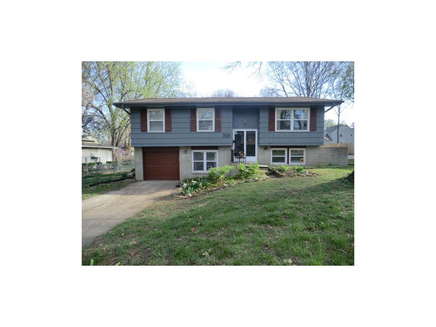 Welcome to7521 W 96th Terrace !