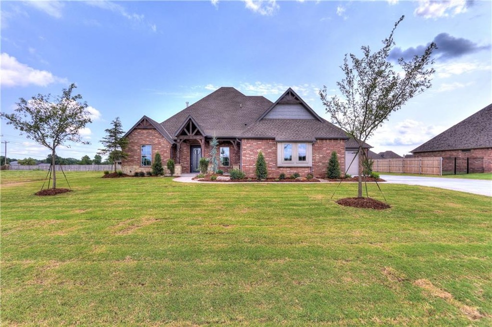916 W Camellia Way is located in the sought-after 
