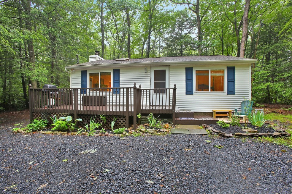 186 Lower Valley Dr, Kunkletown, PA 18058 - photo 1