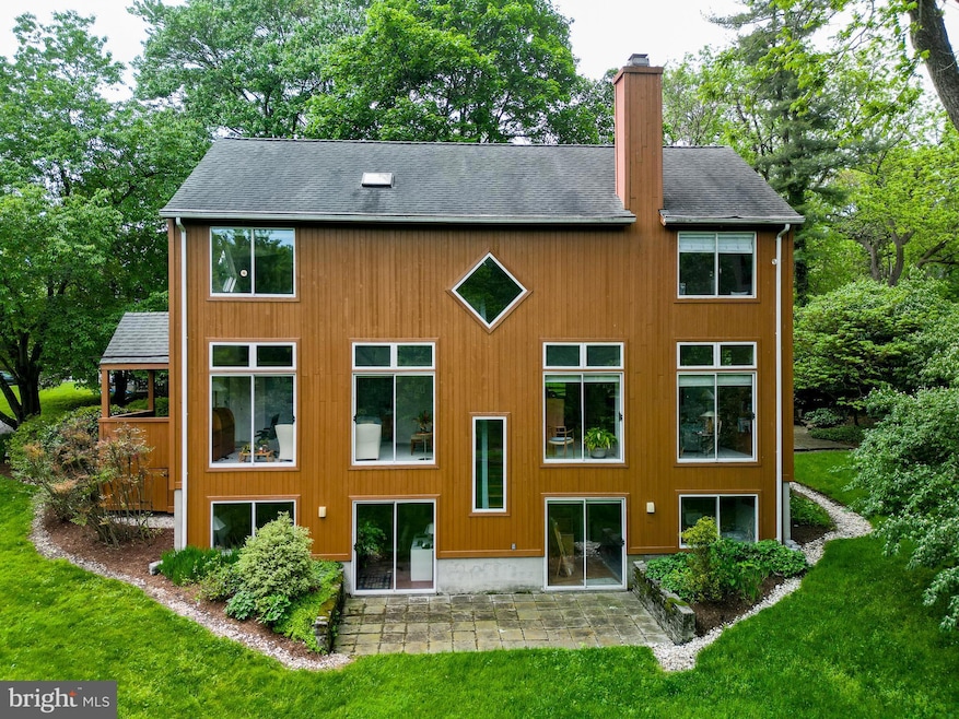 For Sale $800,000