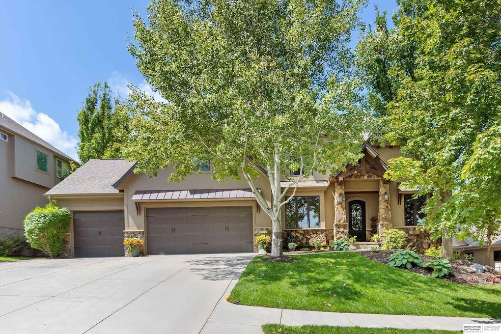 Pending $799,900 • Co-Listing Agent
