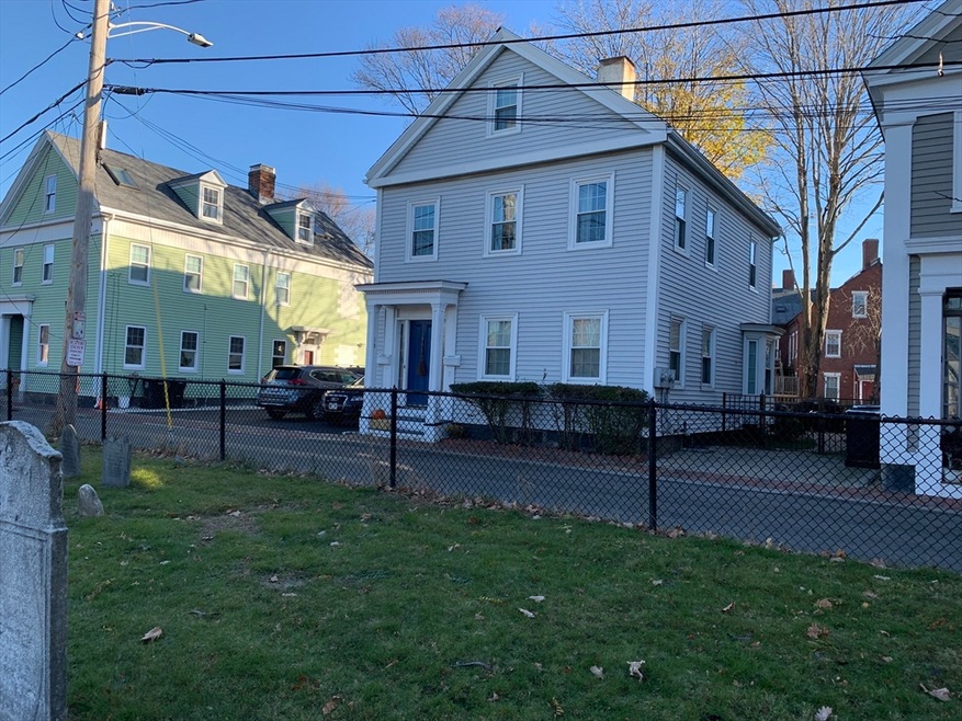 18 Howard St unit 1, Salem, MA 01970 - photo 1