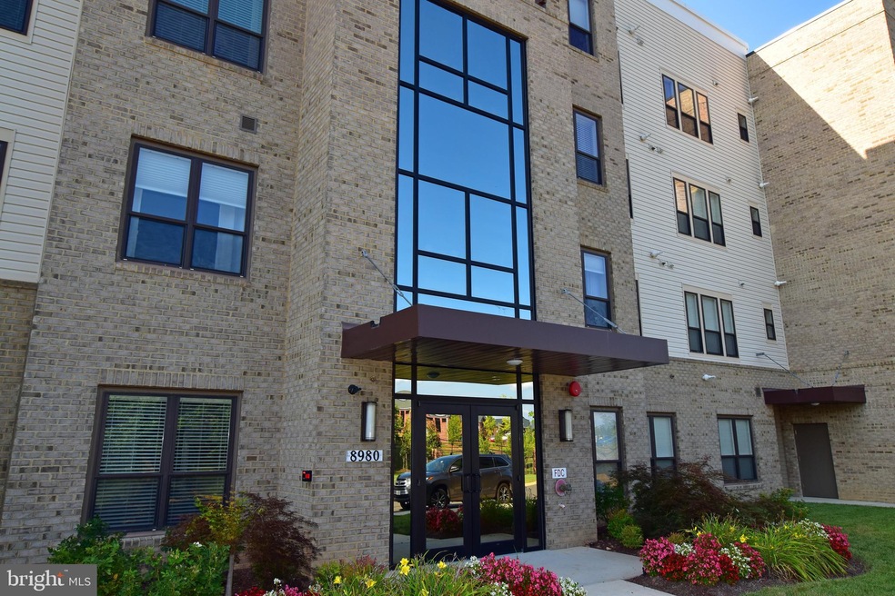 8980 Fascination Ct unit 415, Lorton, VA 22079 - photo 1