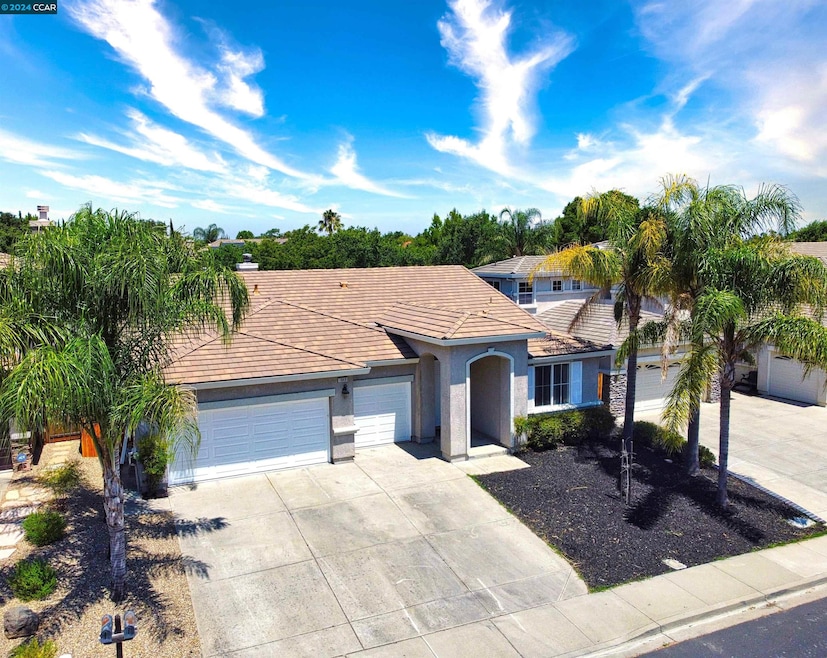 1849 Tioga Pass Way, Antioch, CA 94531 - photo 1