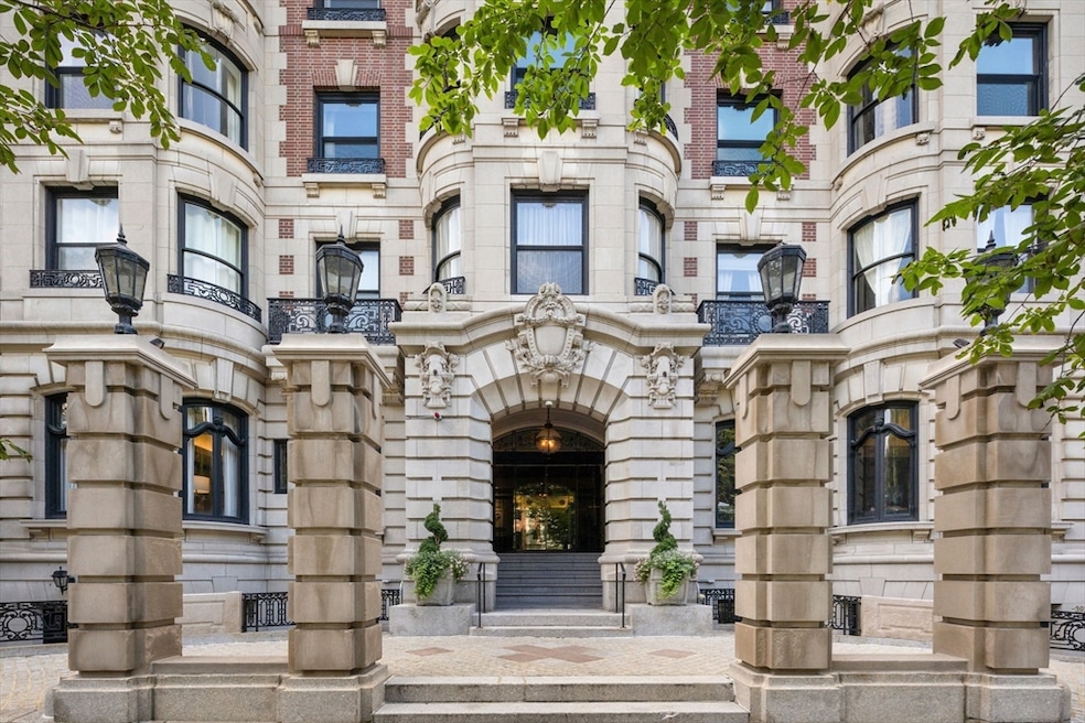 Windsor Place unit 305, Boston, MA 02215 - photo 1