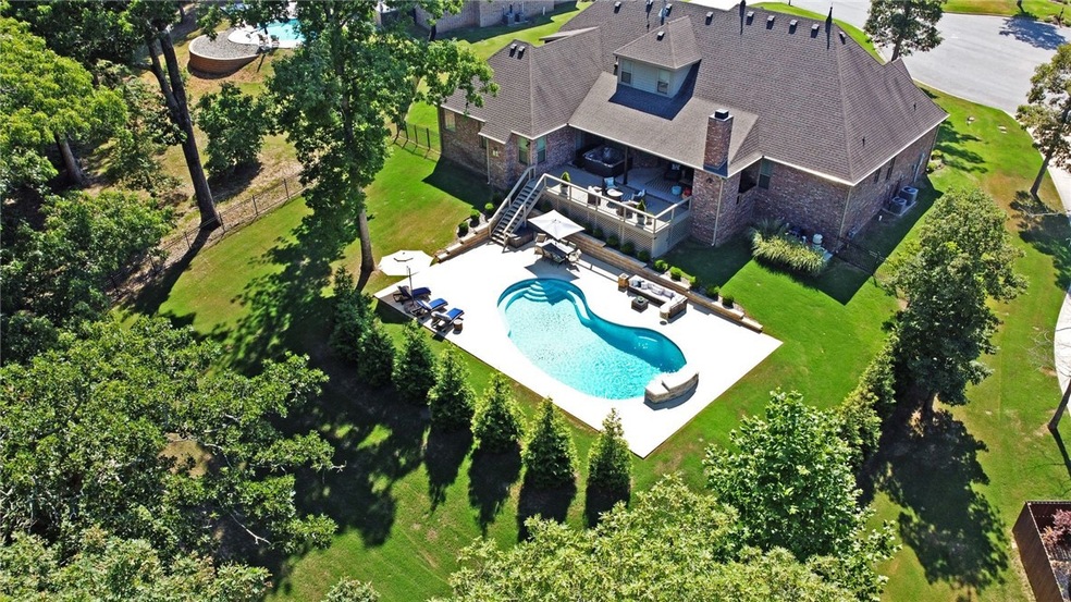 1504 Dauphine Ct, Centerton, AR 72719 - photo 1