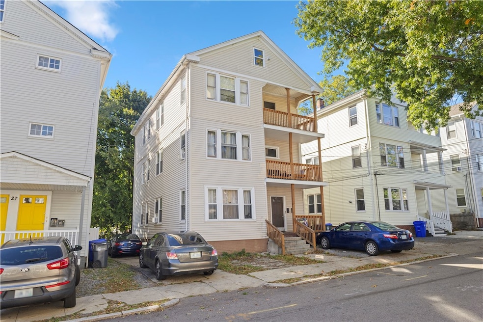 23 Richter St, Providence, RI 02908 - photo 1