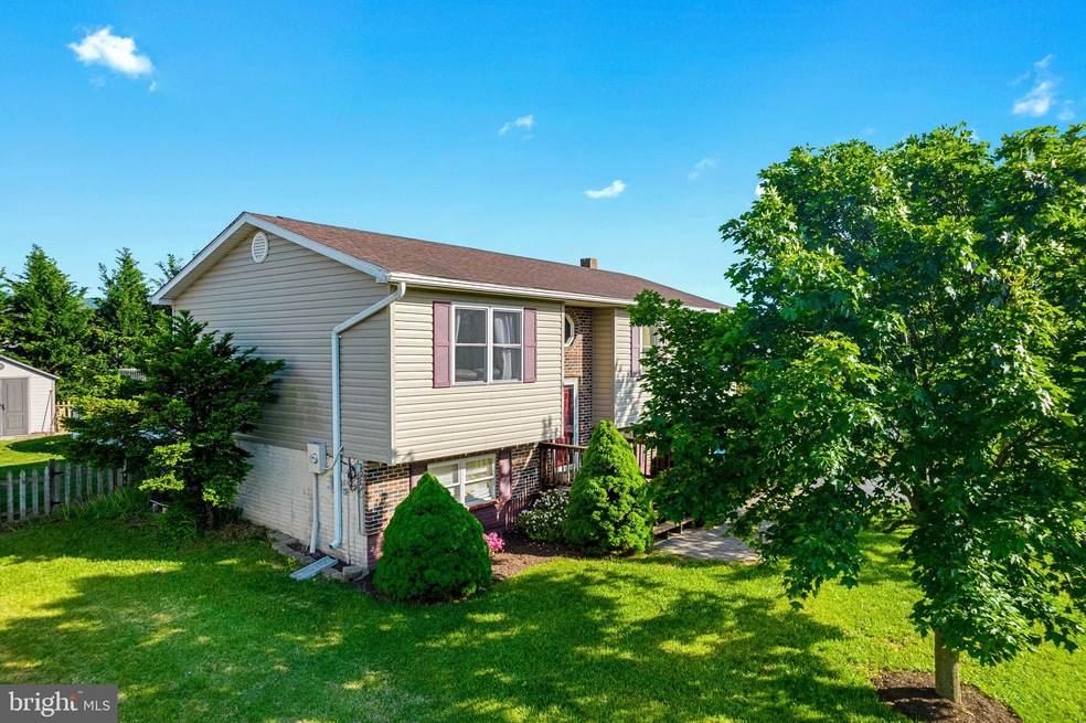 193 Greenleaf Rd, Strasburg, VA 22657 - photo 1