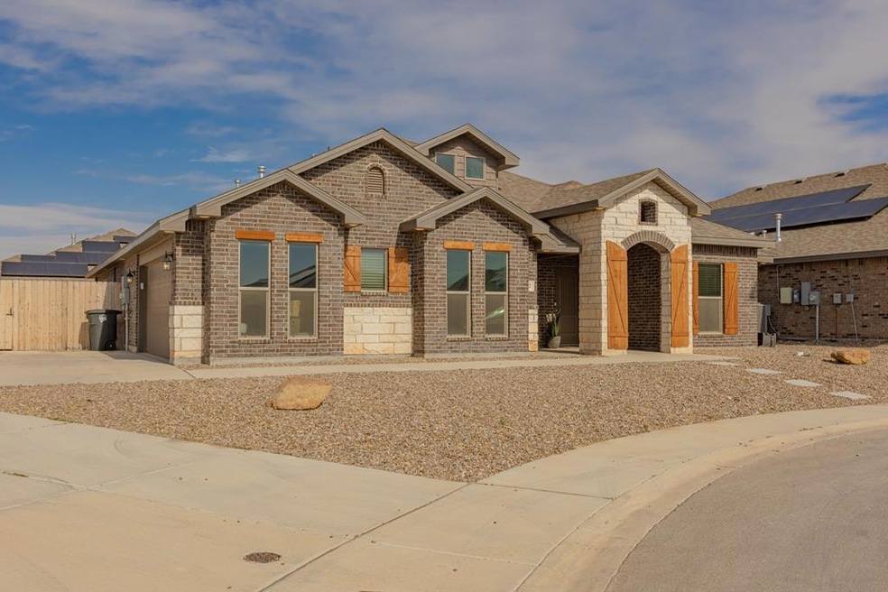 1207 Ridgeway Ct, Odessa, TX 79765 - photo 1