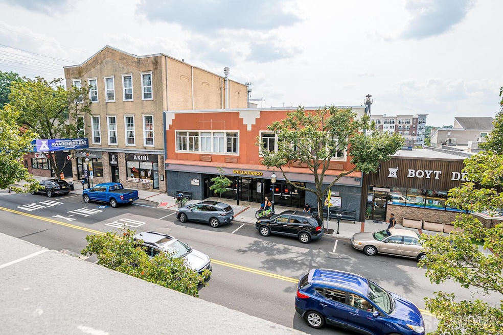 21 Station Place unit 206, Metuchen, NJ 08840 - photo 1