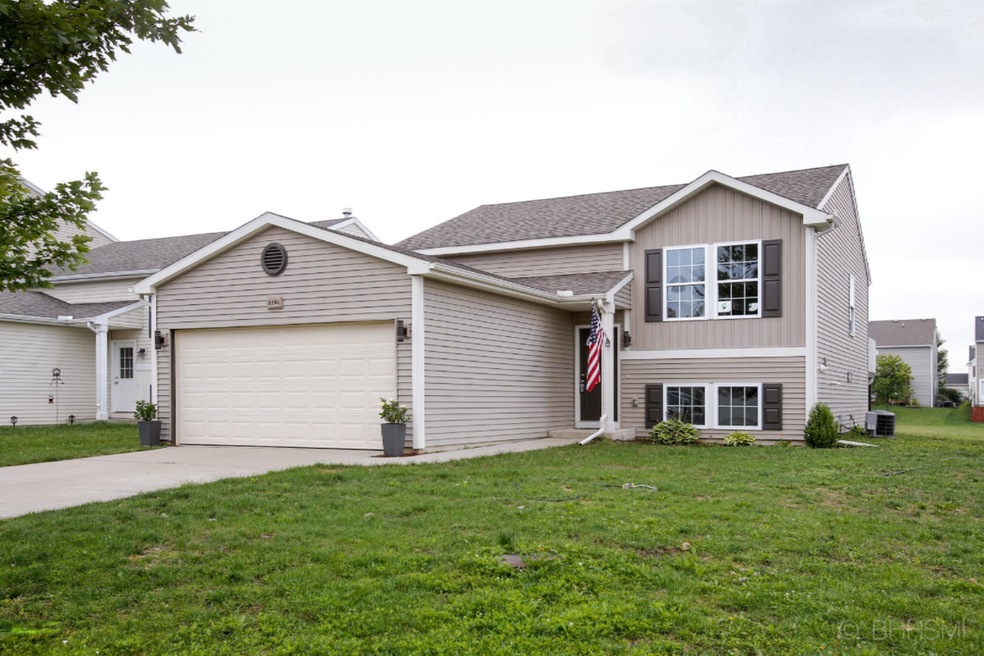 8804 aveling way-101