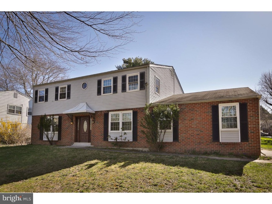 2048 Spring Mill Rd, Lafayette Hill, PA 19444 - photo 1