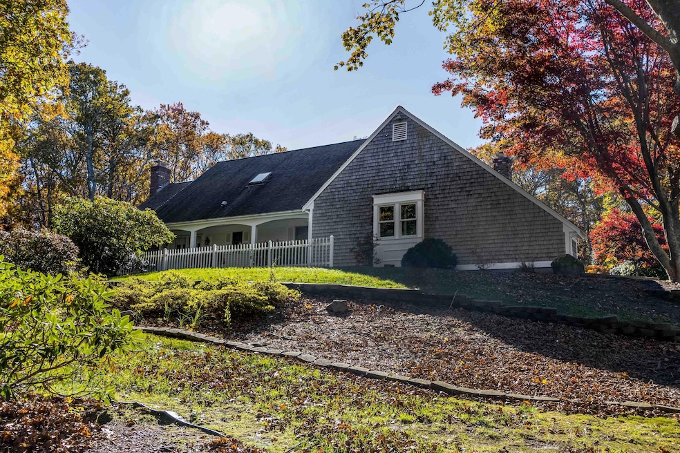 65 Oakmont Rd, Yarmouth Port, MA 02675 - photo 1