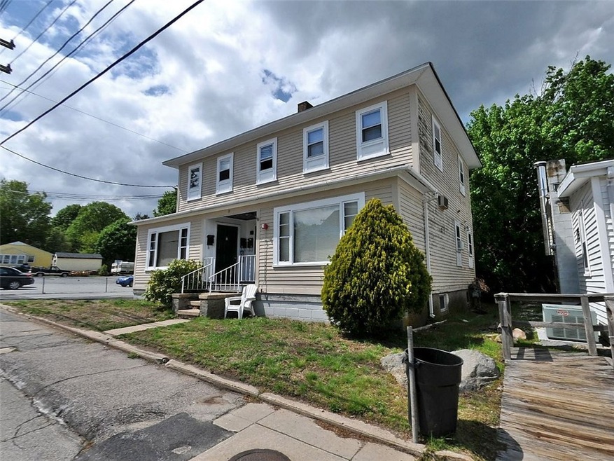 5 Gough Ave unit 4, West Warwick, RI 02893 - photo 1