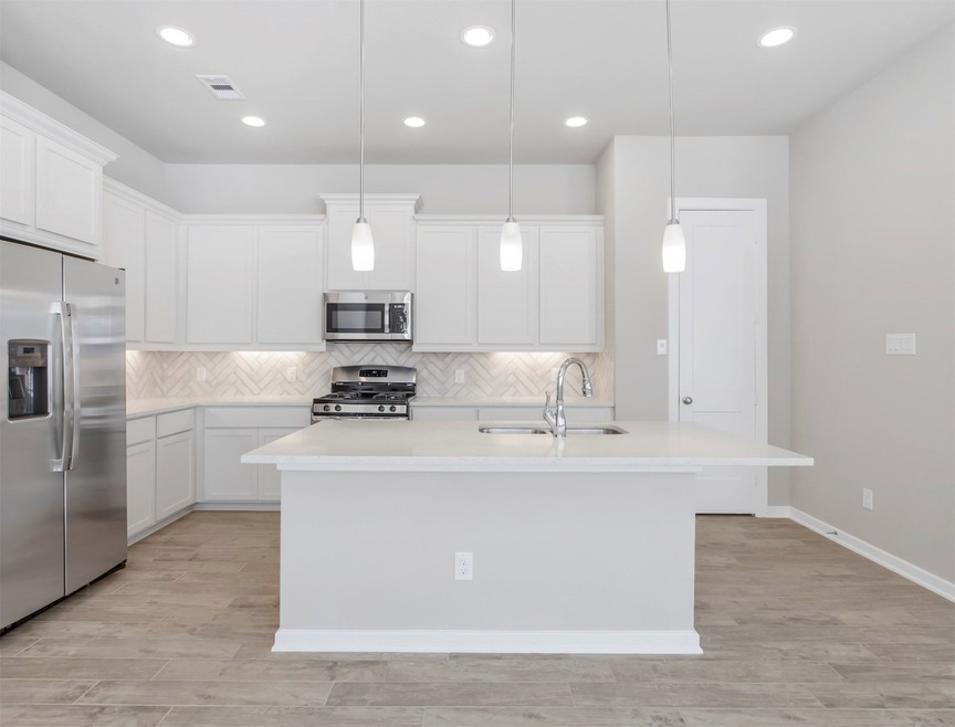 21534 Reserve Hill Ln, Tomball, TX 77377 - photo 1