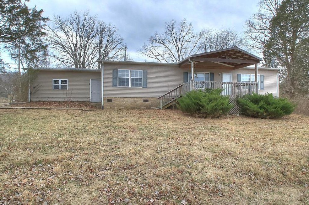 620 Perkins Dr, Burnside, KY 42519 - photo 1