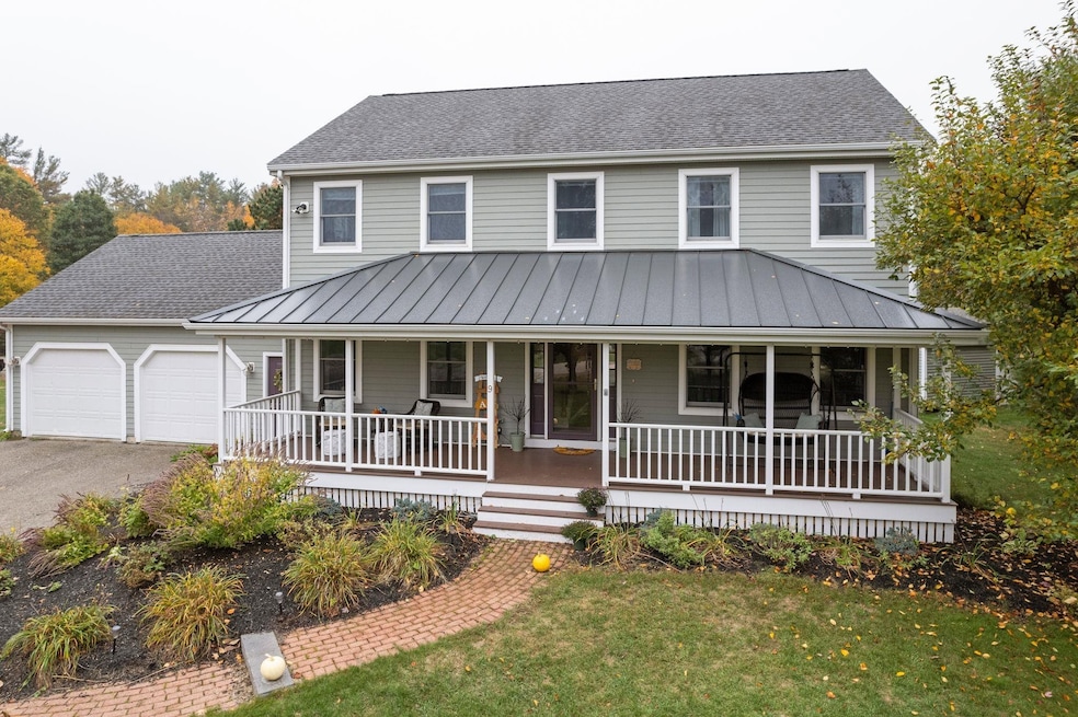 9 Mastin Dr, Newmarket, NH 03857 - photo 1