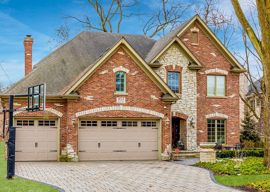 911 Rose Ln, Naperville, IL 60540 - photo 1