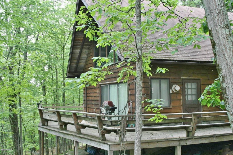 122 Song Mountain Dr, Tafton, PA 18464 - photo 1