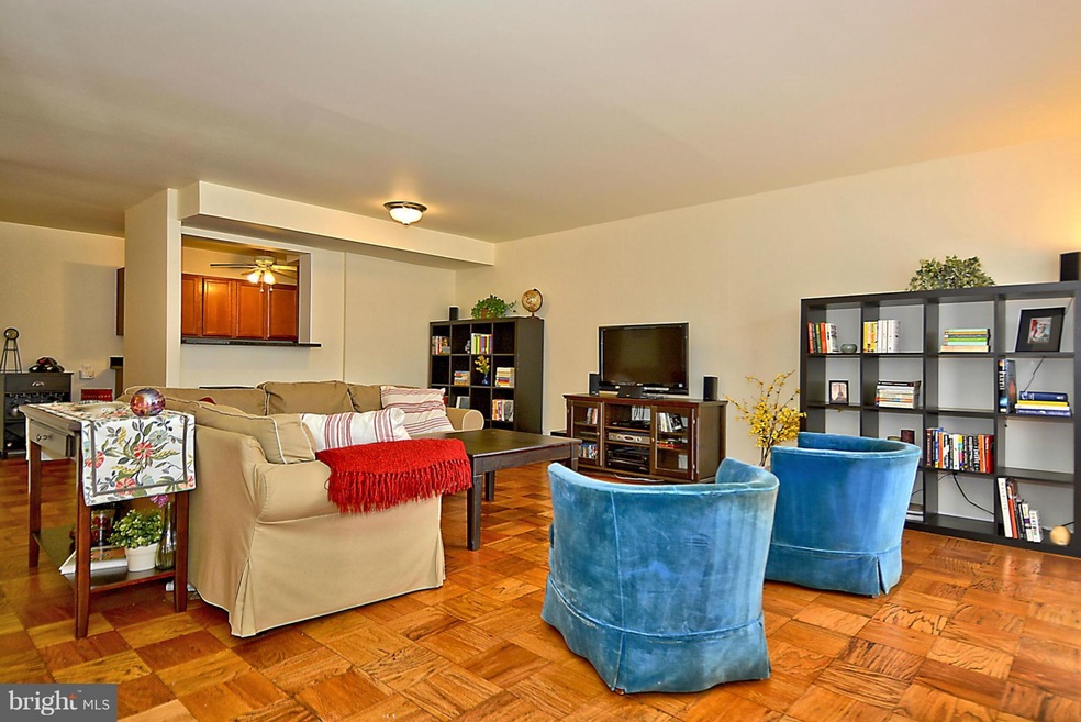 7536 Spring Lake Dr unit A, Bethesda, MD 20817 - photo 1