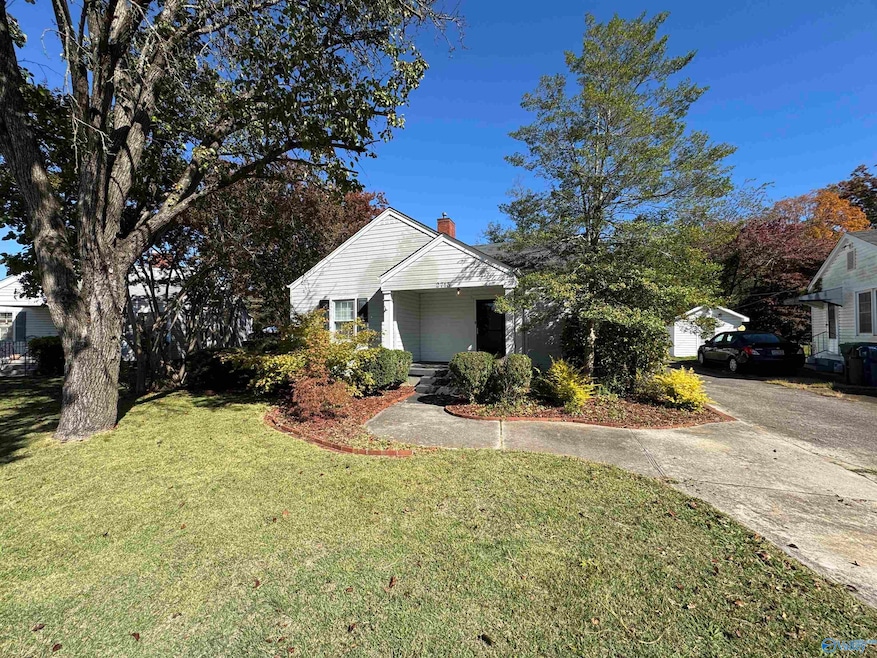 2713 Hastings Rd SW, Huntsville, AL 35801 - photo 1