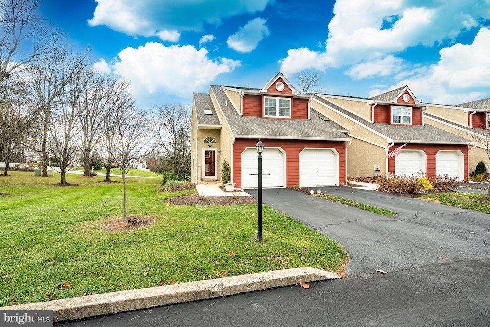 110 Fairfield Ct, West Chester, PA 19382 - photo 1