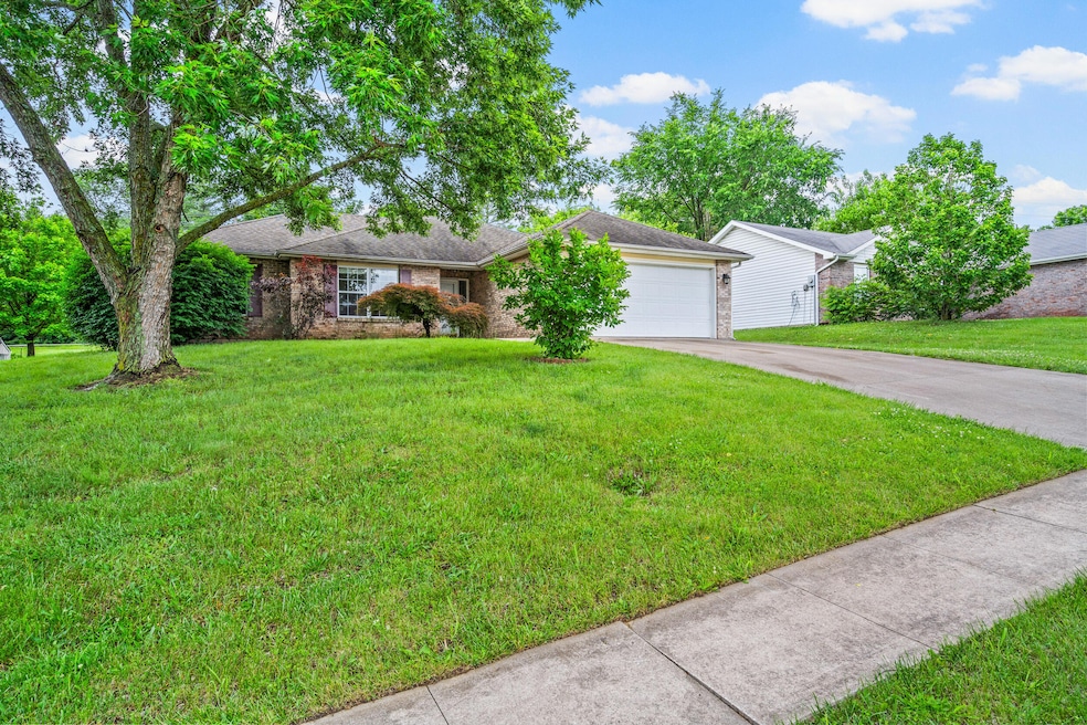 Pending $235,000 • Co-Listing Agent