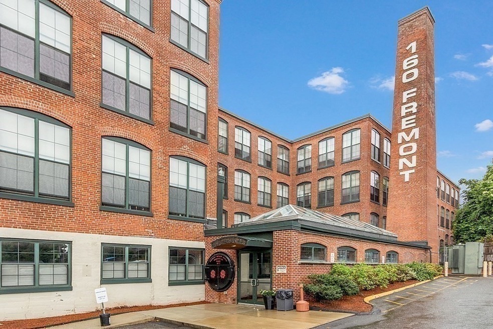 Fremont Lofts unit 404, Worcester, MA 01603 - photo 1
