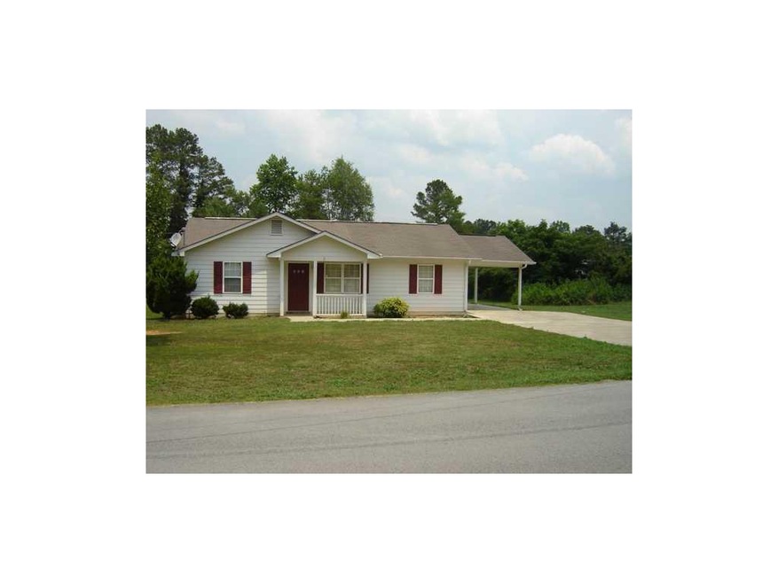 Exterior Front. SWEET 3/2 ranch in Sonoraville.  N