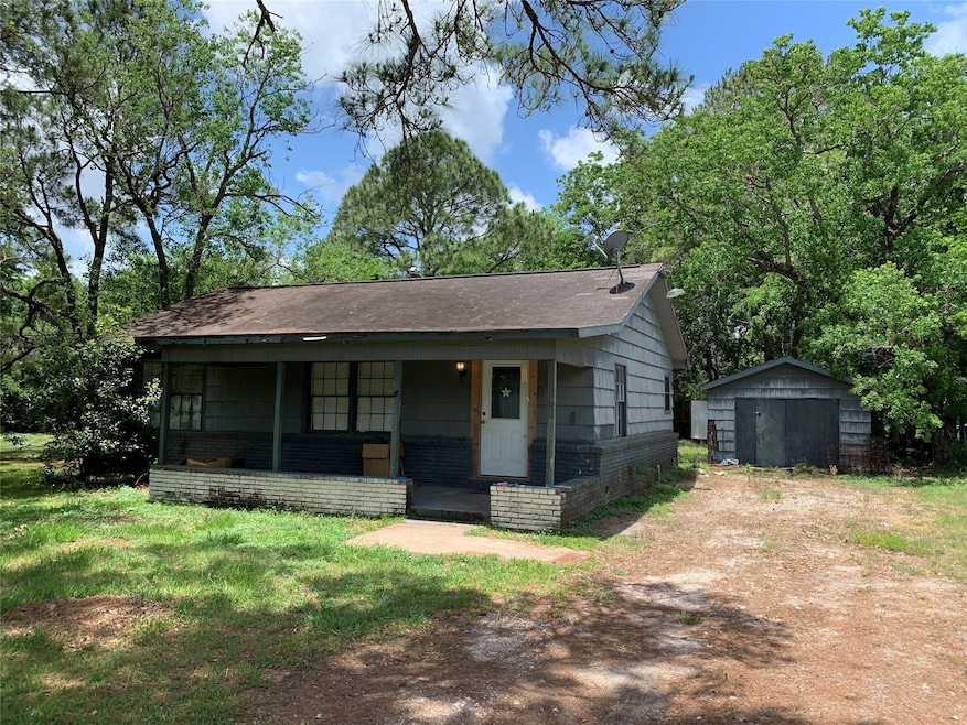 1808 Old Van Vleck Rd, Bay City, TX 77414 - photo 1