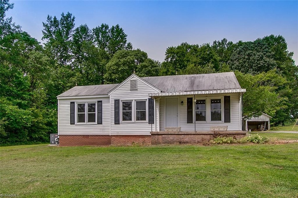 3888 Zoo Pkwy, Asheboro, NC 27205 - photo 1