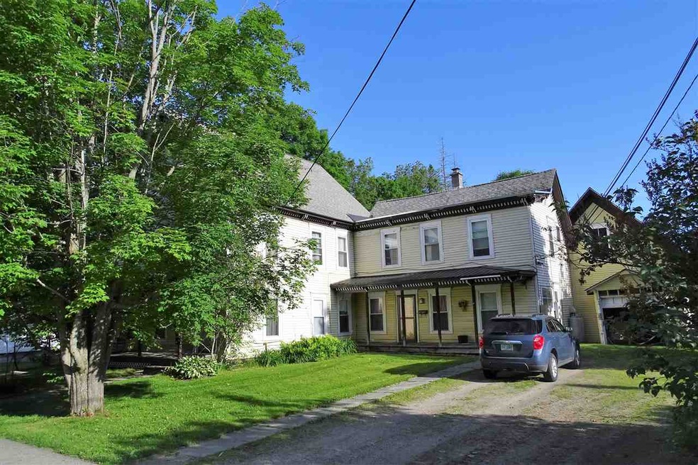 20 Railroad St, Lancaster, NH 03584 - photo 1