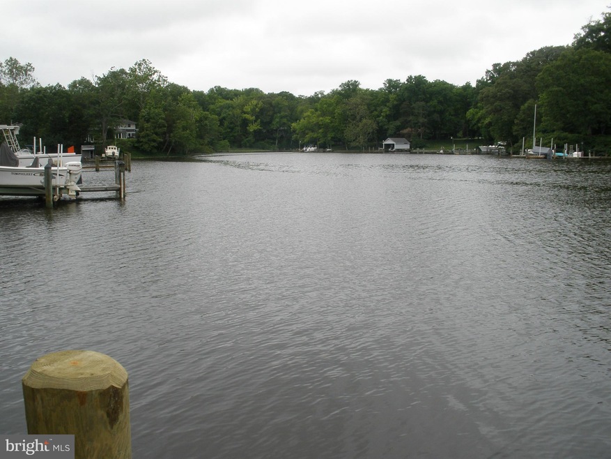 45350 Clarks Mill Rd, Hollywood, MD 20636 - photo 1