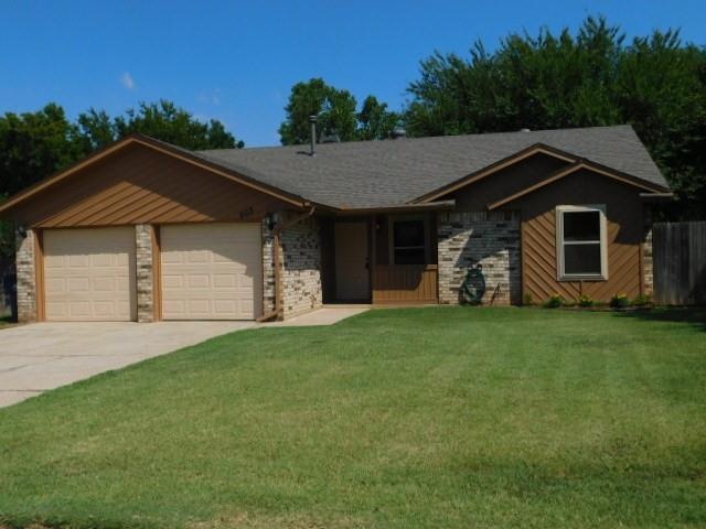 503 Rolling Meadow, Noble, OK 73068 - photo 1