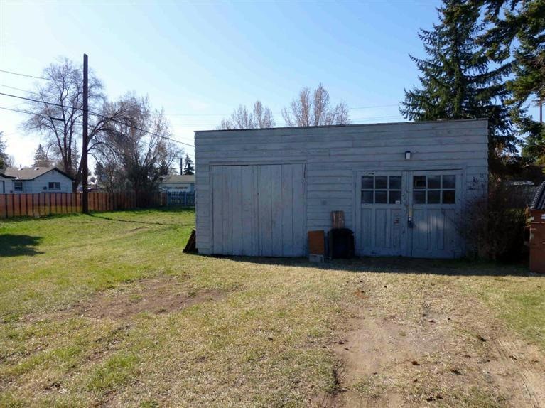 0 NW Birch Ave unit 201402837, Redmond, OR 97756 - photo 1