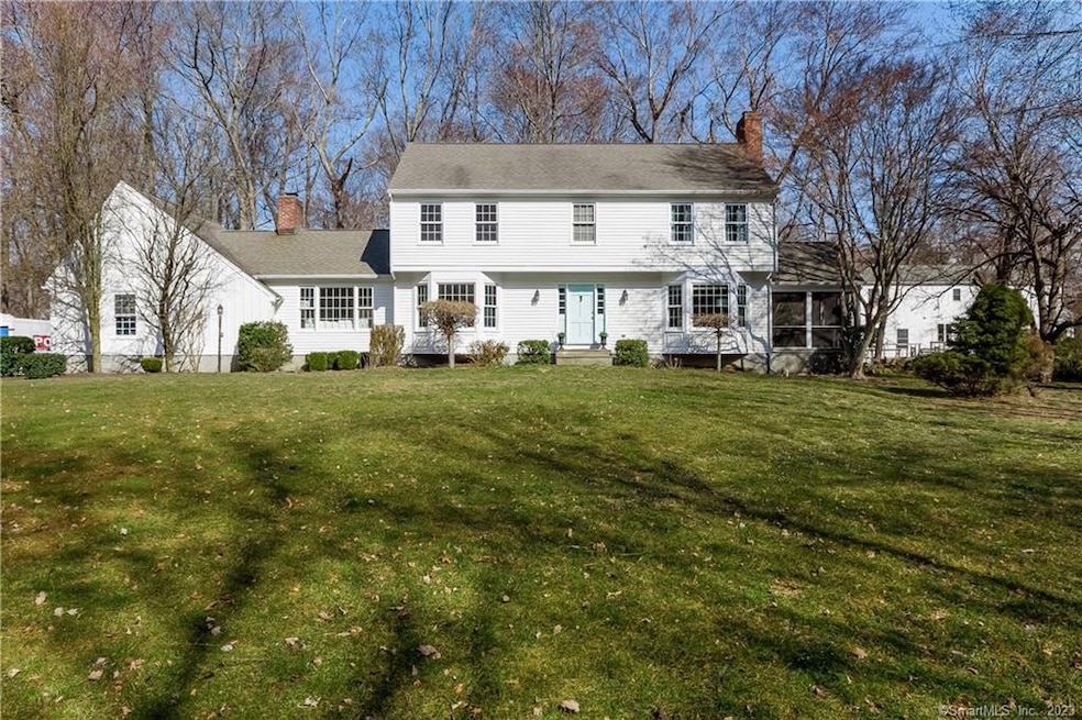 34 Tulip Tree Ln, Darien, CT 06820 - photo 1