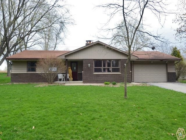 2409 White Oak Tr, Dunn, WI 53575 - photo 1