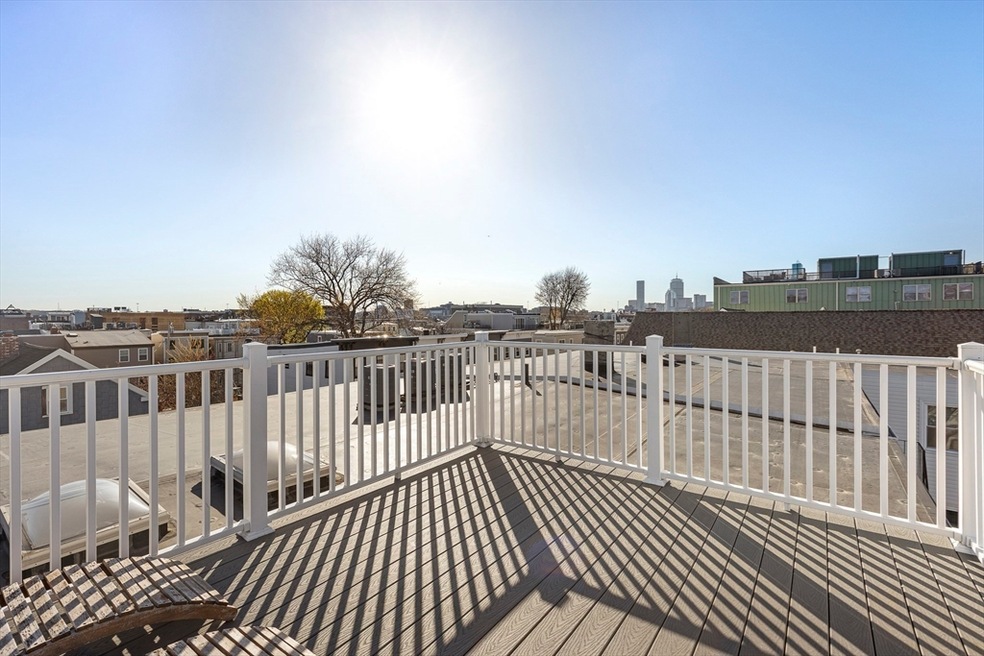 140-142 W 7th St unit 6, Boston, MA 02127 - photo 1